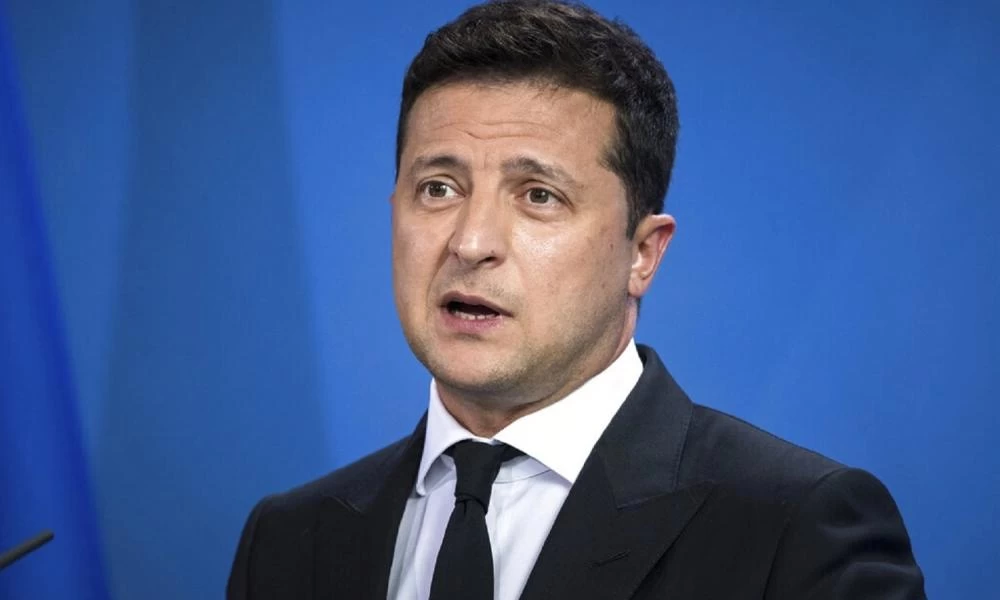 Ζελένσκι: "Nα σώσει τους ρωσόφωνους στη δική του χώρα ο Πούτιν"